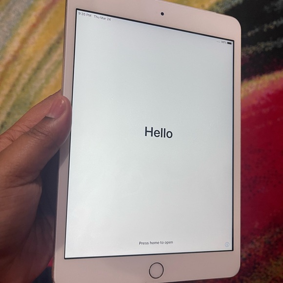 iPad Mini 3 16 GB - Picture 1 of 3
